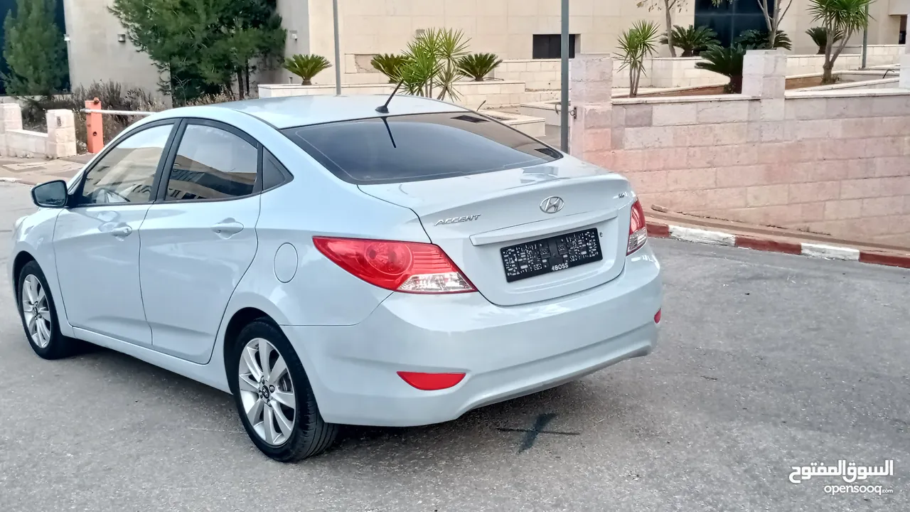 هيونداي اكسنت (((1.6))).              اوتوماتيك