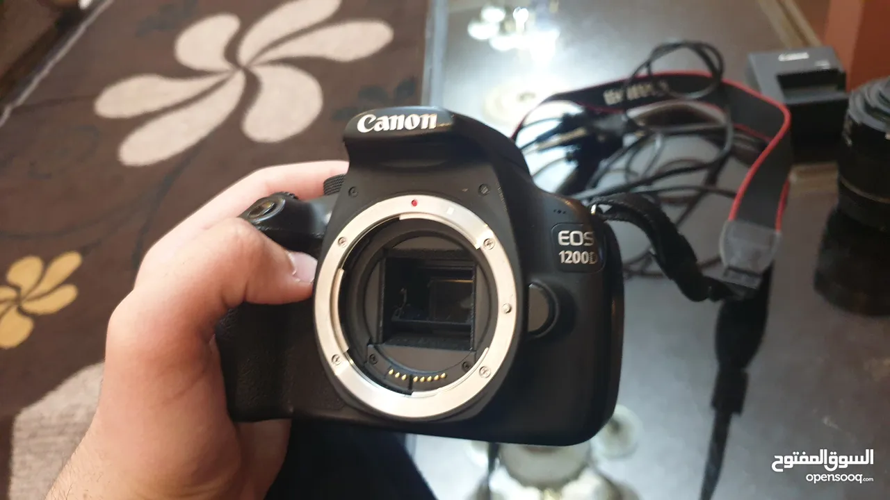 Canon 1200d   License 18-55mm