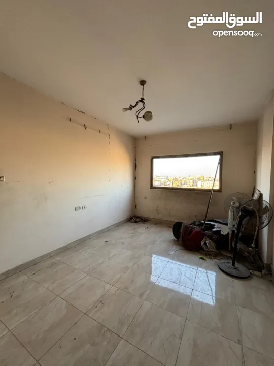 شقة للبيع في الشيخ رضوان بين الاتصالات و ميدان الشهداء