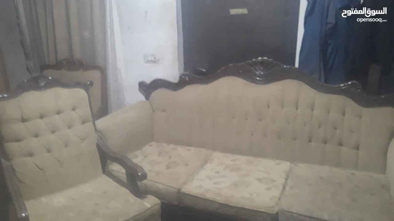طقمين كنب زان مستعمل بدون طاولات للبيع