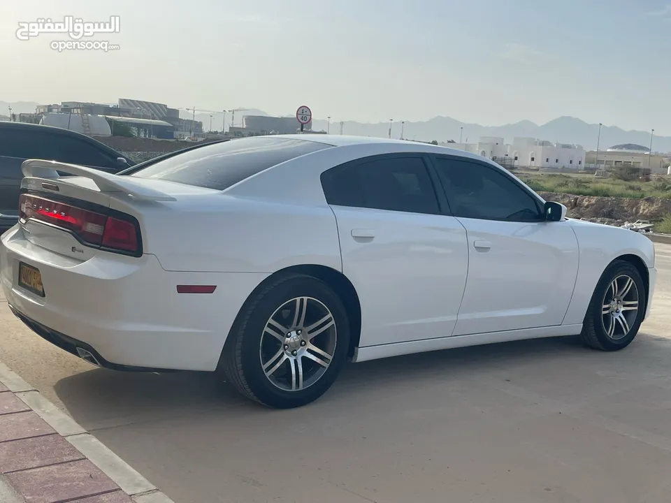 دوج تشارجر sxt 2012 خليجي