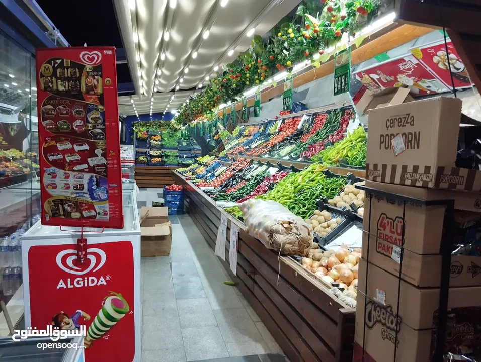 Market for sale in Başakşehir area