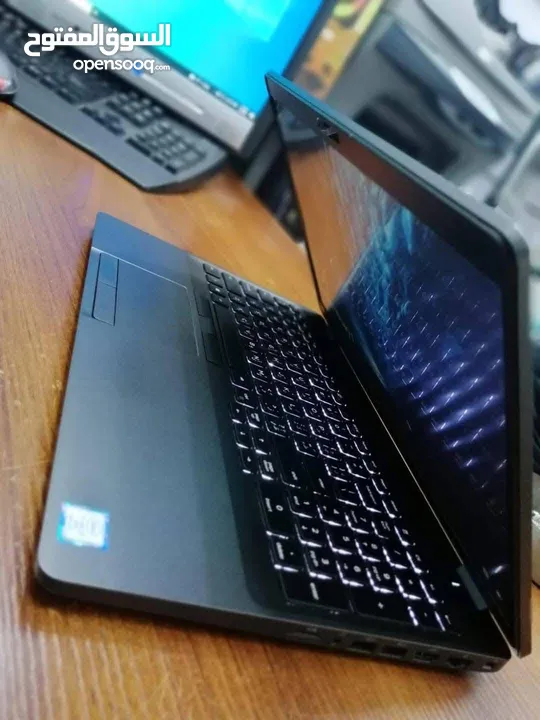 لابتوب dell latitude 5500 مستعمل بحالة وكالة للبيع