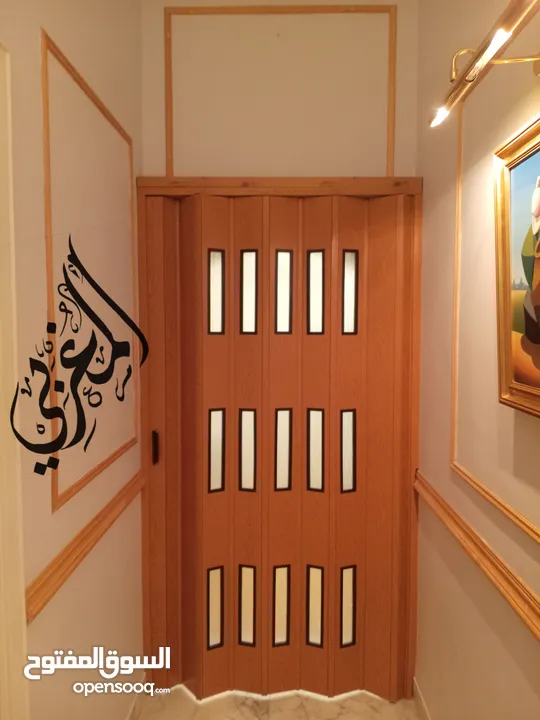 مؤسسة المغربي ابواب اكورديون  إيطالي و ستائر الزيبرا التركي  خدمة التركيب والتوصيل داخل عمان