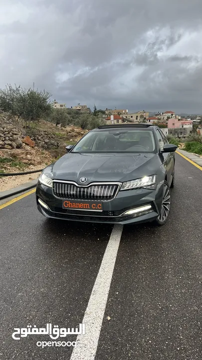 Skoda superb iv 2022 plug-in l&k
