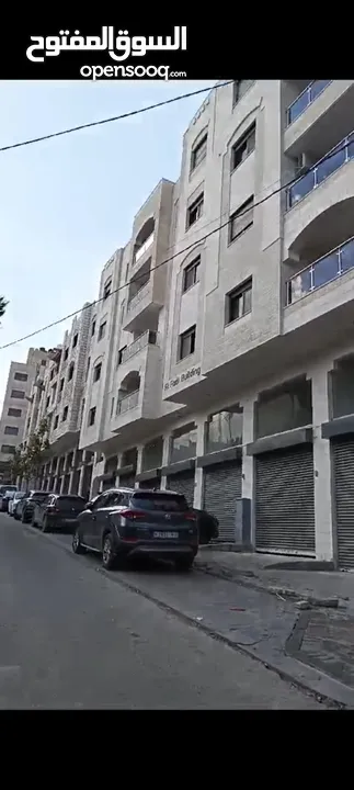 محلات 7للبيع في رام التحتا مساحه مخطلفه وسعر مخطلف
