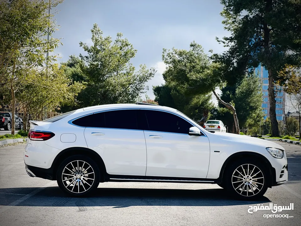 ‏MERCEDES GLC 300e Coupe