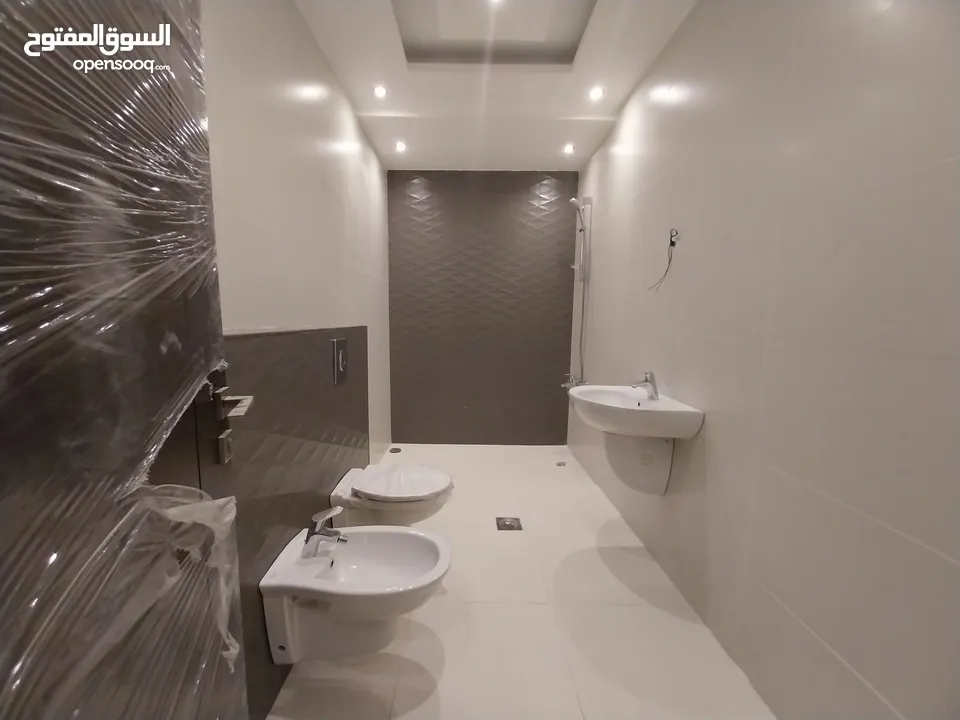 شقة للايجار في عبدون  ( Property 33440 )-175072472
