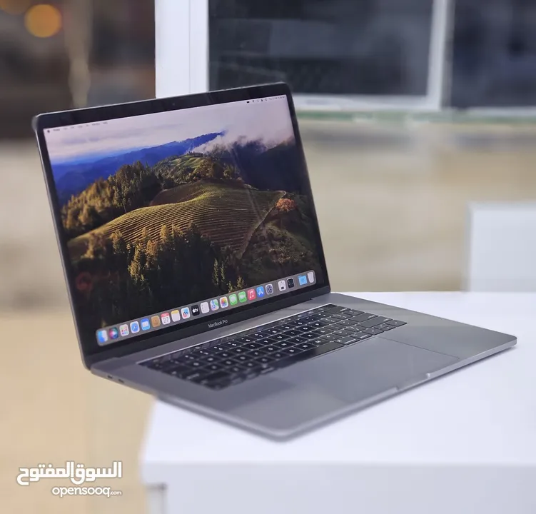 MacBook Pro 15 Touch Bar 2019 core i9 16GB Ram512GB SSD لابتوب ابل