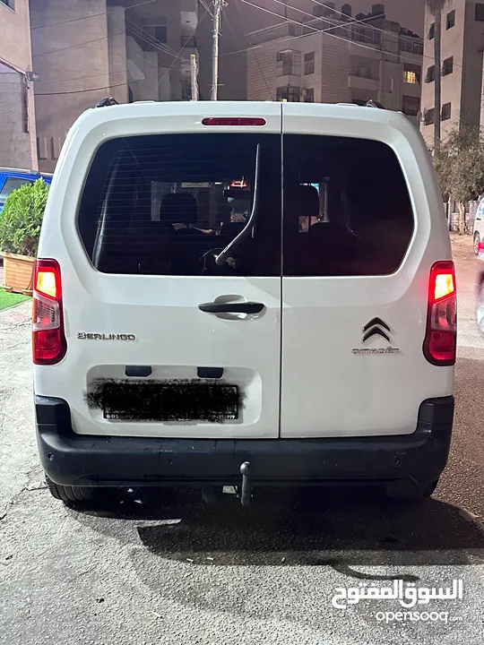 سيتروين برلنجو بحاله الوكاله بيع او بدل على كادي