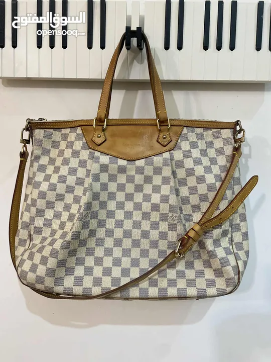 LOUIS VUITTON Siracusa GM Damier Azur Shoulder Bag White In good condition  شنتة لويس فيتون