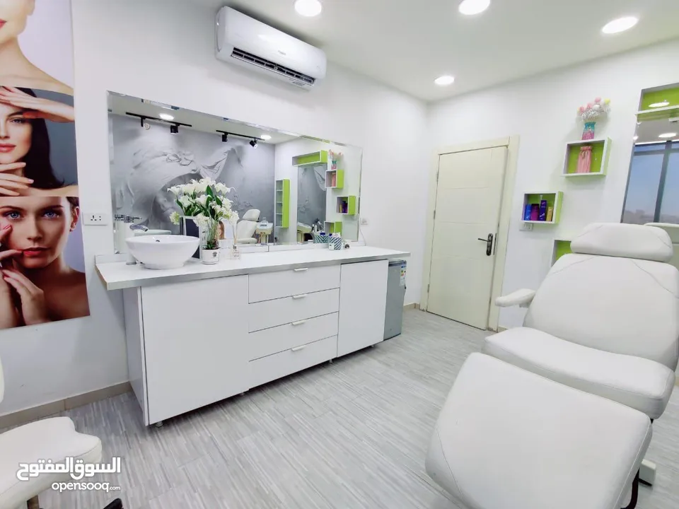 عيادة تجميل للايجار