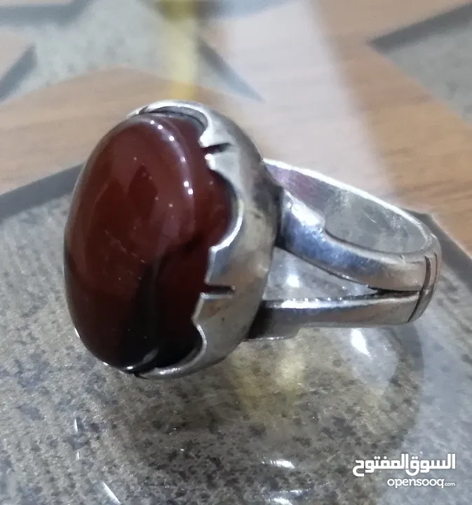 للبيع خاتم بحريني فضة ثكيلة الحجر عقيق يماني أصلي