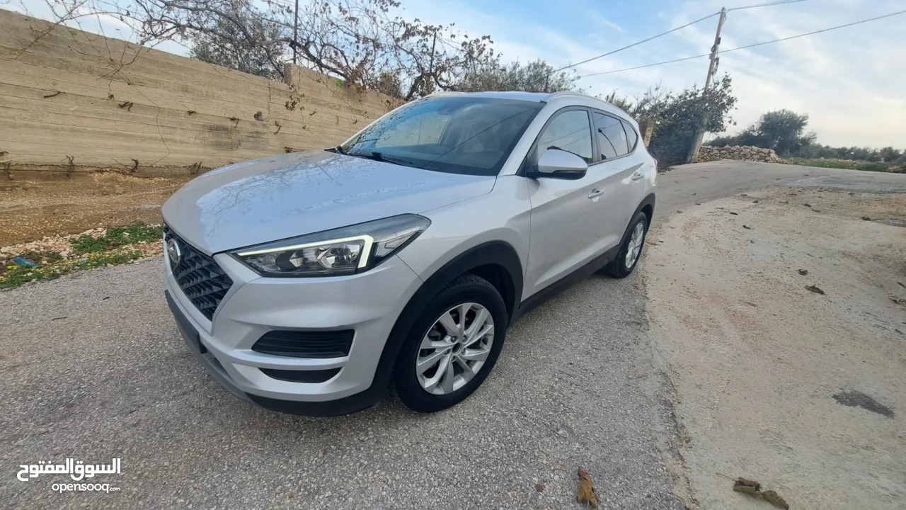 جيب هونداي توسان 2020 ديزل 4×4  يد اولا ولا غرام بويه 2000 تيربو بسعر لقطه الله يبارك