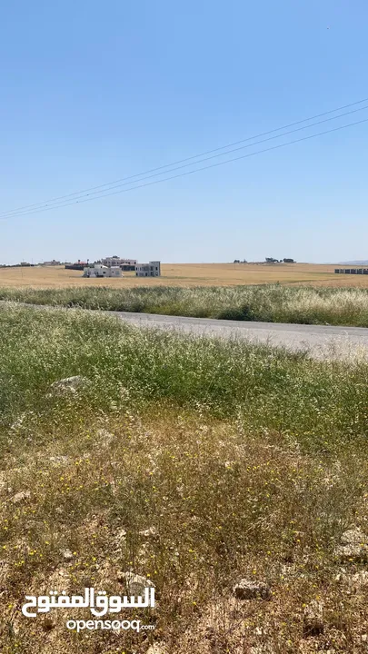 تملك في اجمل منطقة في منجا قطعة ارض 3400 متر  من المالك مباشرة.