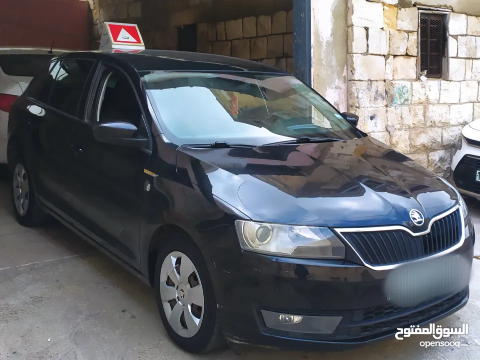 سكودا رابيد هاتشباك 2015 تدريب سياقة
