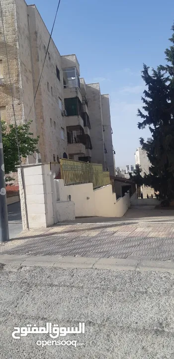 شقة سوبر ديلوكس ط 3  خلدا 177 م  خلف مطعم ورد