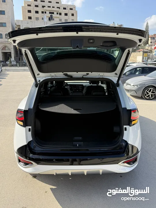 كيا سبورتاج GT Line ترخيص 2022 محرك 1600 هايبرد  جير أوتوماتيك 240 حصان