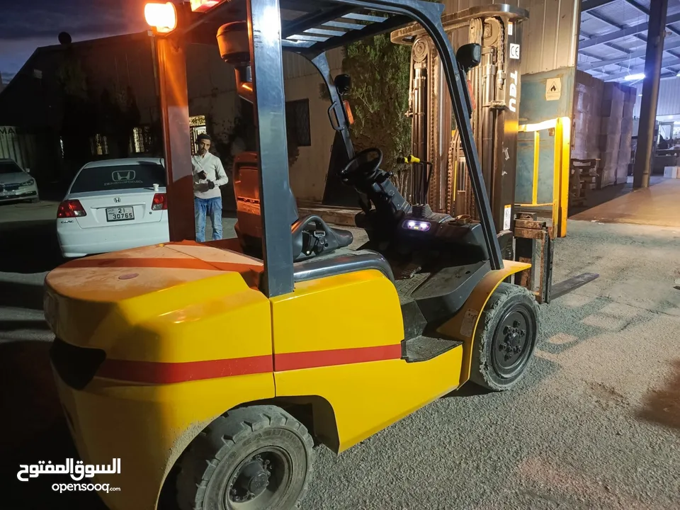 بيع وتأجير رافعات شوكية أسعار منافسة
