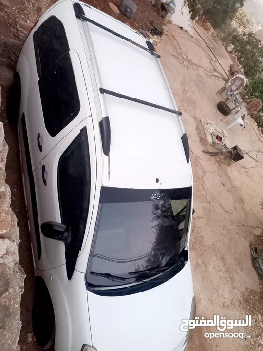 بيجو بارتنر 2010
