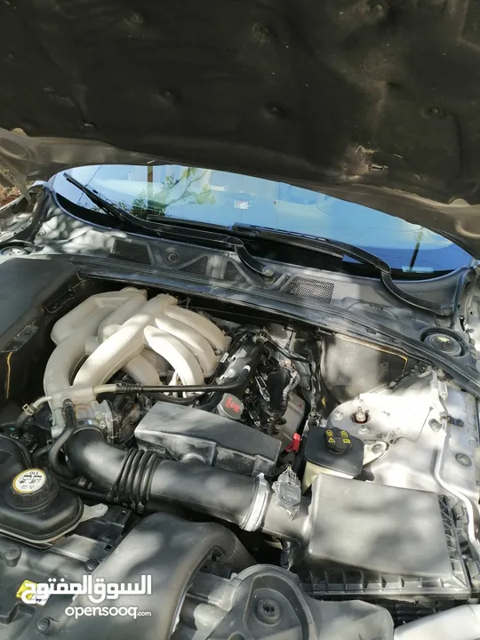 2011 Jaguar XF V6