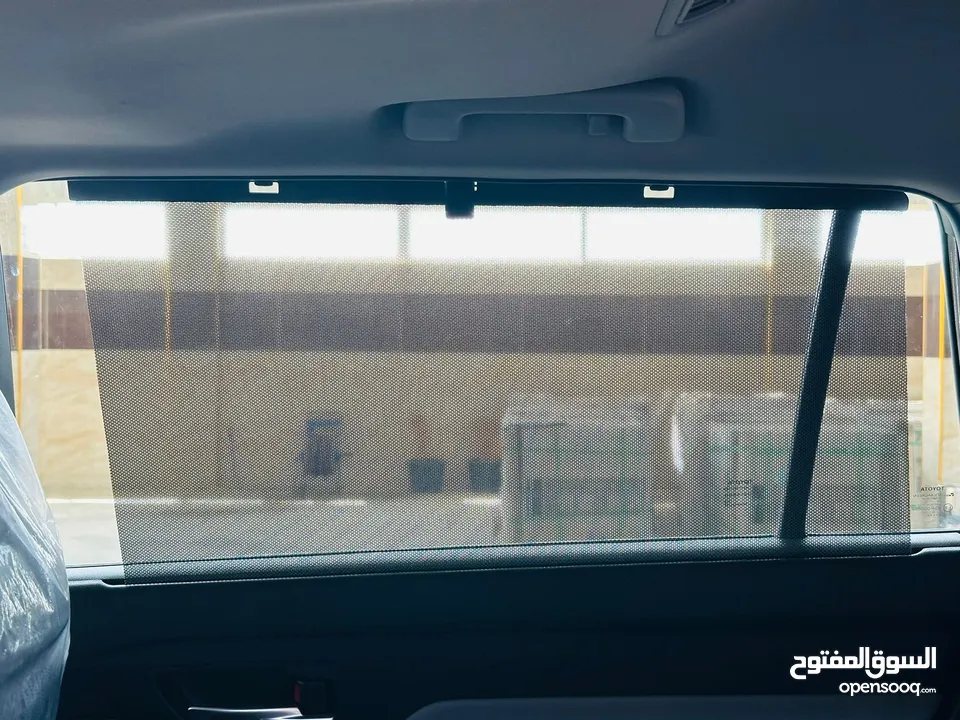 تويوتا هايلاندر هايبرد موديل 2021 خليجيه AWD فتحة سقف اللون كحلي GLE