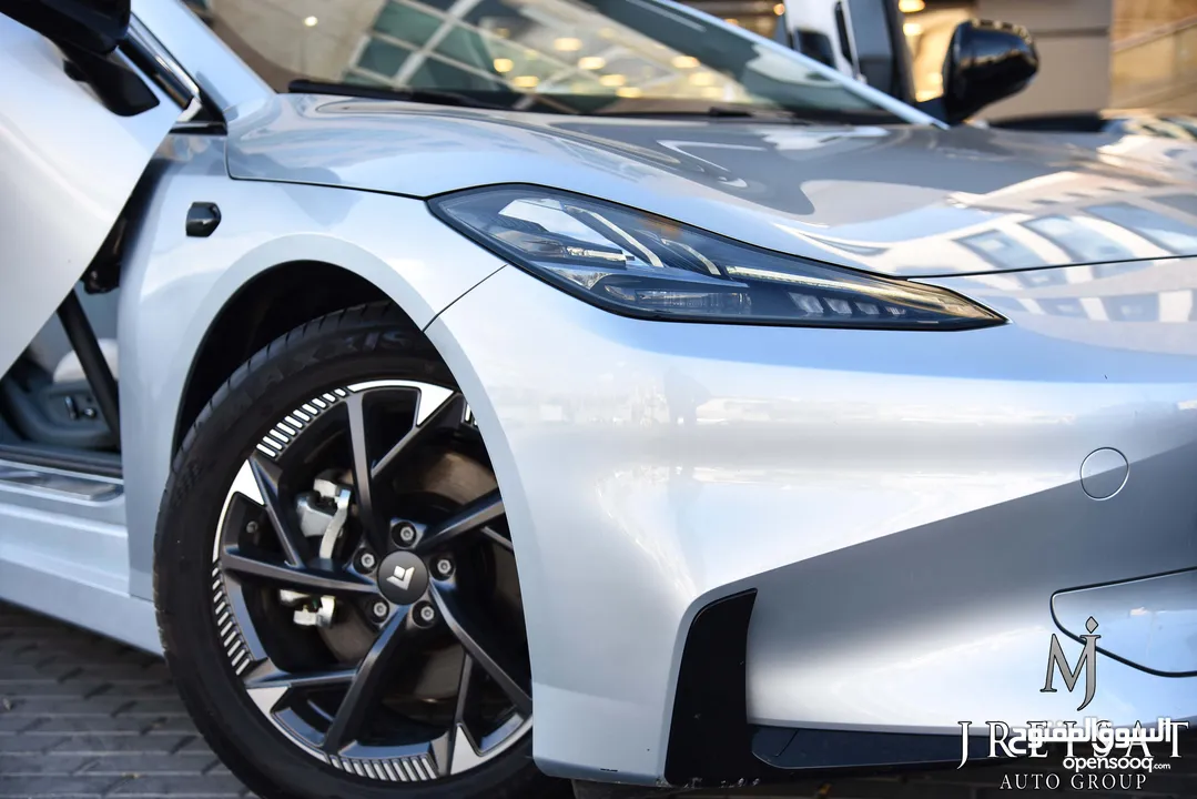 جاك ايون هايبر جي تي الكهربائية بالكامل 2023 GAC Aion Hyper GT