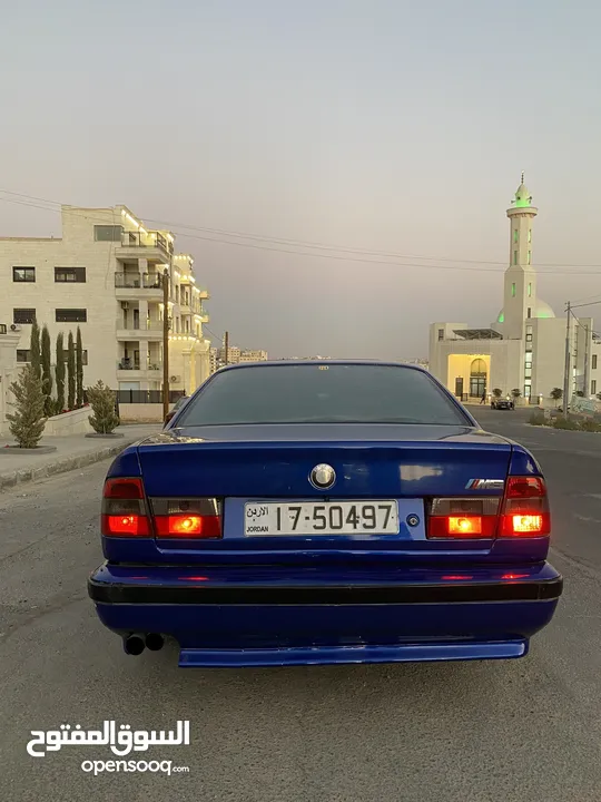 بي ام 520 bmw e34