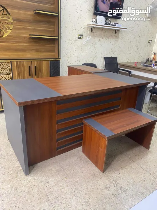 ‏ طاولة اجتماعات مقاس مترين شامل التوصيل