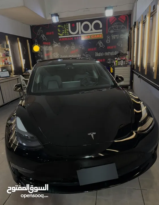 TESLA Model 3 2022 Metalic Black 7 Jayed