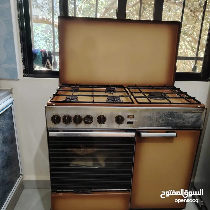 غاز للبيع بحاله جيده