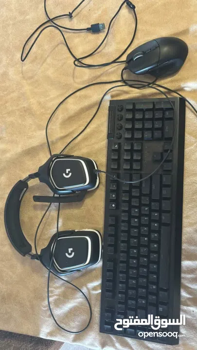 ست اب كامل جهاز وماوس وكيبورد وسماعه وشاشة بسعر لقطة