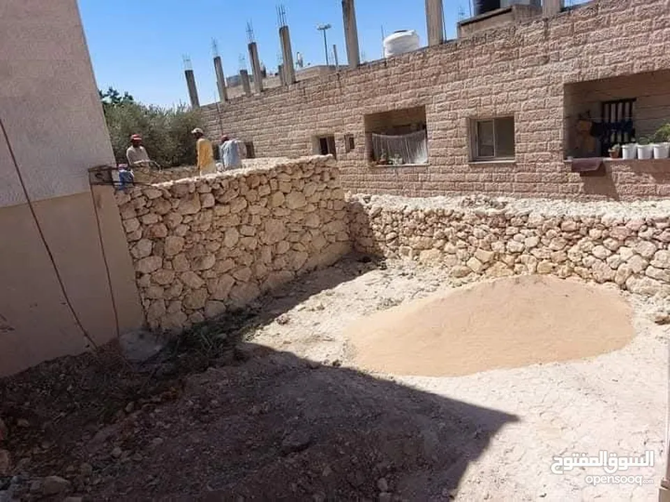 استصلاح الاراضي من جميع ما يلزم من خدمات...
