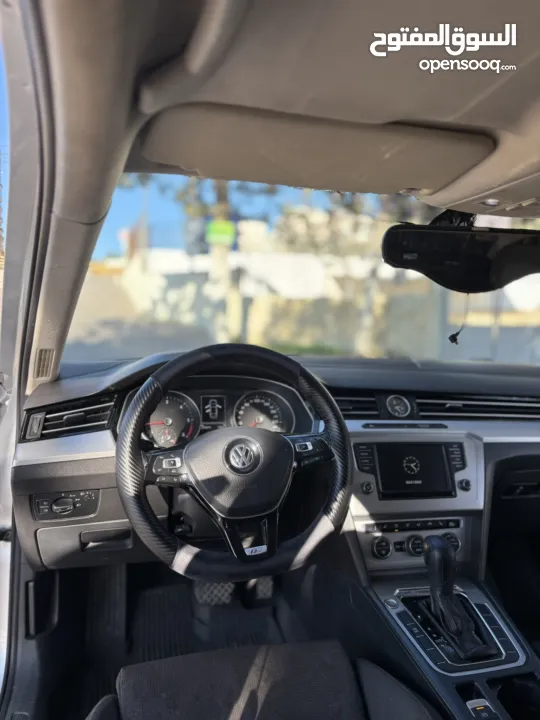 فولكس فاجن باسات 2015