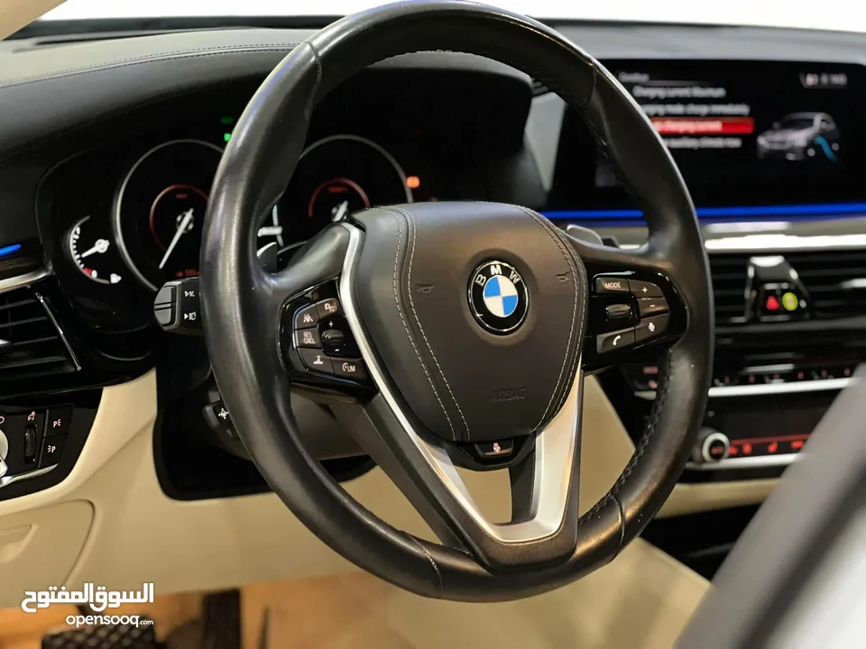 BMW530e2019