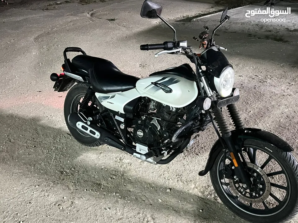 bajaj avenger باجاج افنجر