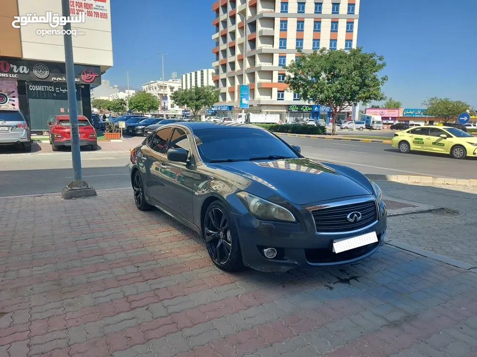 DHS 12500/= INFINITI M56 2011 GCC ( بحالة ممتازة جداً - خليجي فل اوبشن )