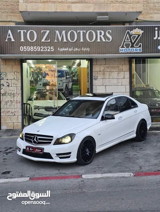 للبيع بسعر حرق كاش او نص بنص  مرسيدس C250 فل الفل فتحه سقف كراسي كهرباء بصمه ابواب وبصمه تشغيل.