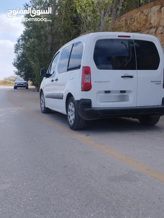 بيجو بارتنر 2016