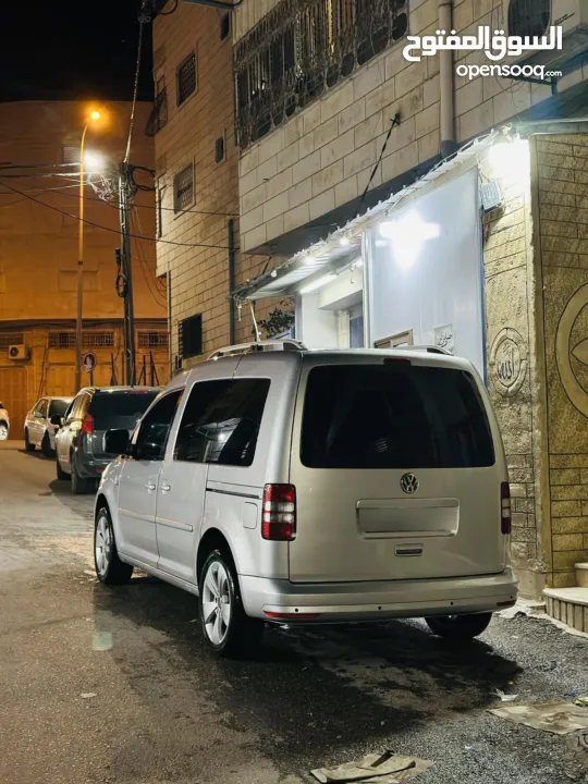 6+1 Caddy 2015 للبيع