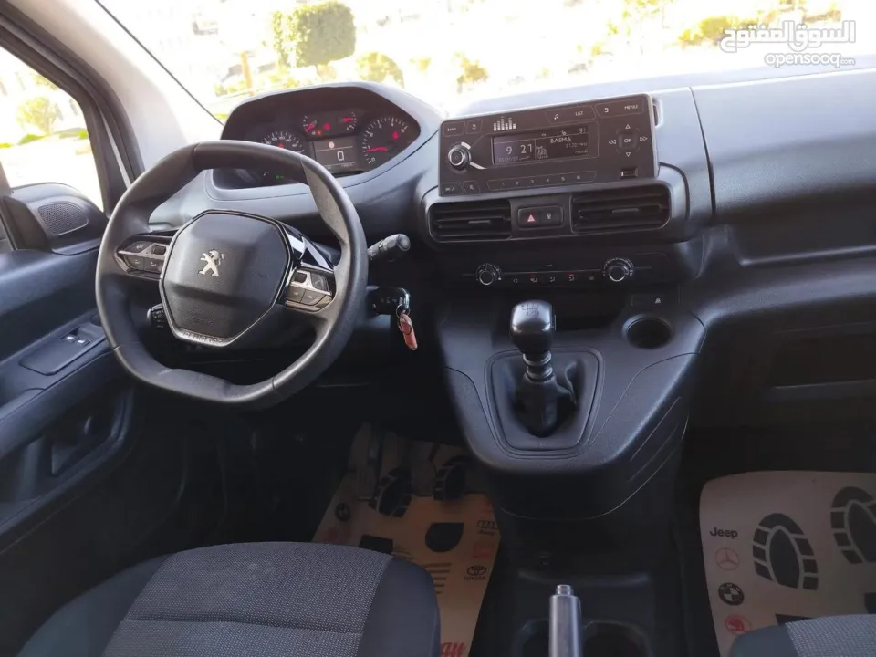 عرض التقسيط بسعر الكاش بيجو ريفتر 2021