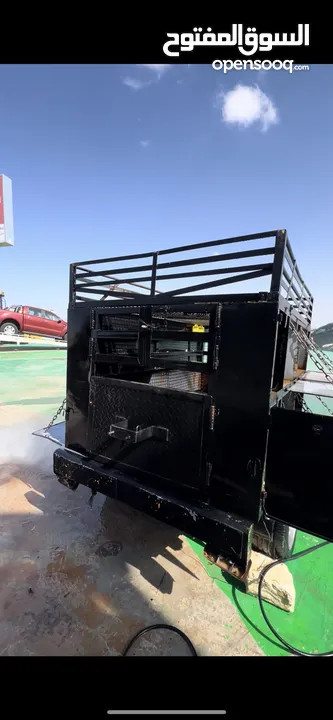 عرباية جر مقطورة ترولا