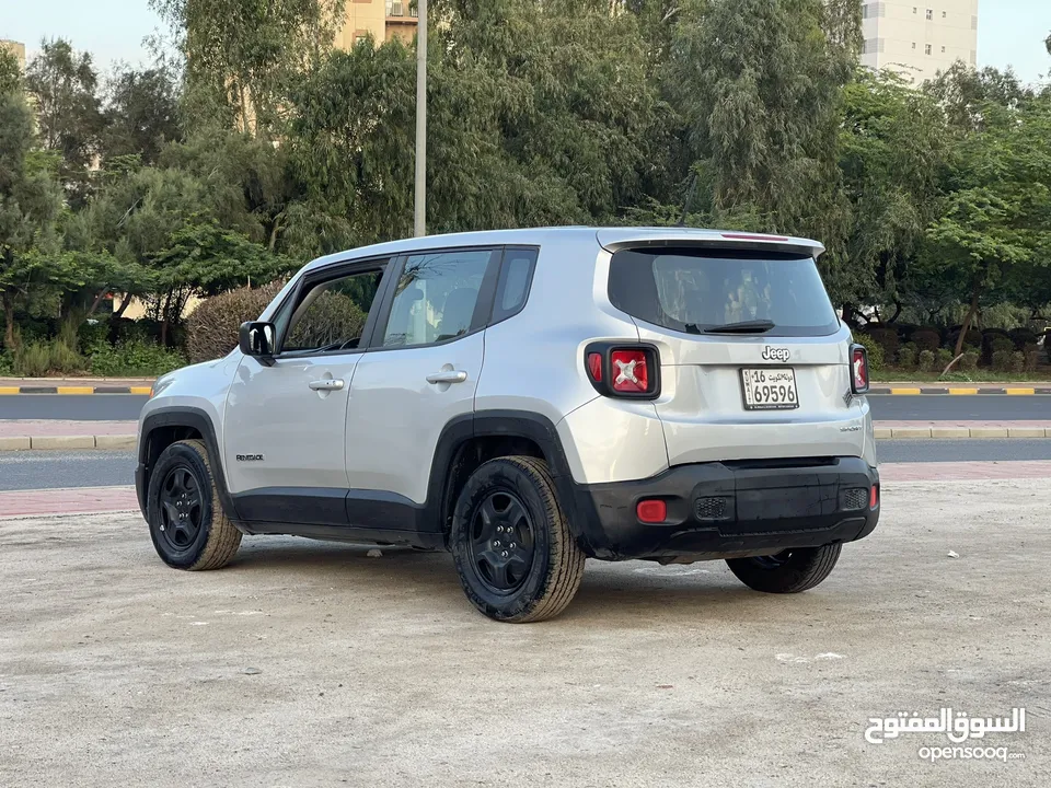 جيب Jeep RENEGADE موديل 2017 /  4 سلندر 2400 CC