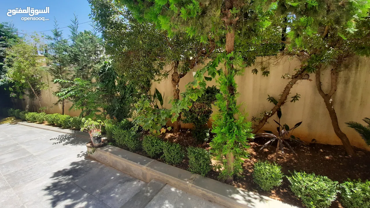 شقة مفروشة للإيجار 240م2 ( Property 43226 )-175129170