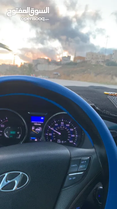 هيونداي سوناتا هايبرد أمريكي 2400 cc موديل  2012 فل عدا الفتحة للبيع أو بدل على سيارة كهرباء