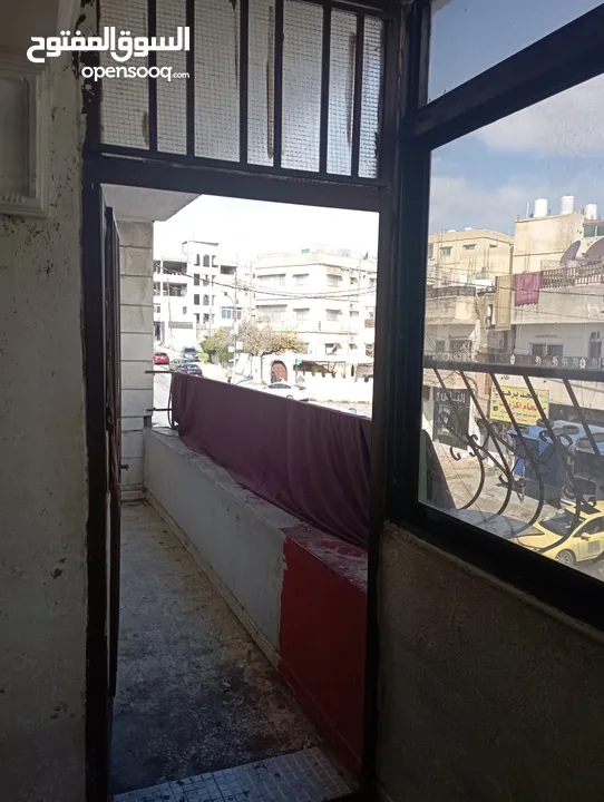 شقة للبيع في عمان جبل النزهة بسعر حرق