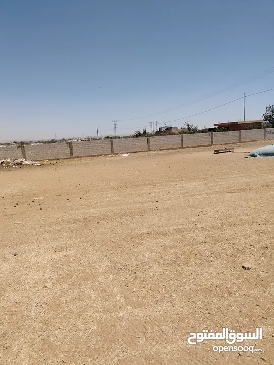 تملك في اجمل مناطق القسطل الموارس