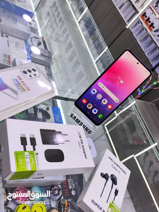 يتوفر جهاز Samsung A53 وكالة بدون كرتونه معه بكج هدية جيجا 128 رام 16