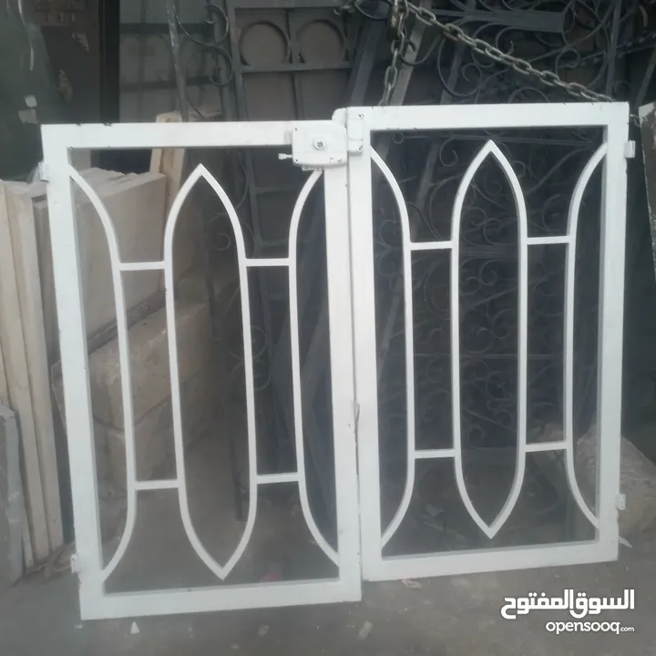 باب كراج وباب مدخل بحال الوكاله مع كامل اغراضهم