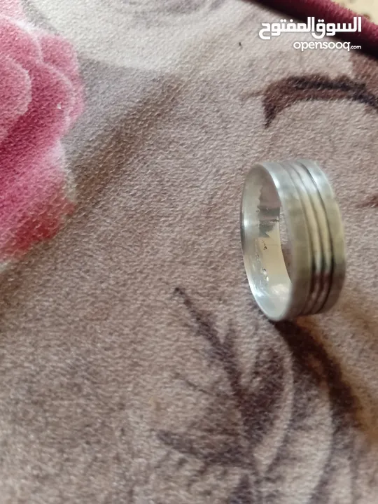 ذبله فضه إيطالي عريضه وثقيله